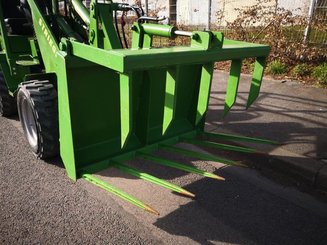 Cargadoras articulada Striegel 160 DY/A - 8