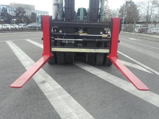 Carretilla contrapesada de 4 ruedas Hyster H16XM-12