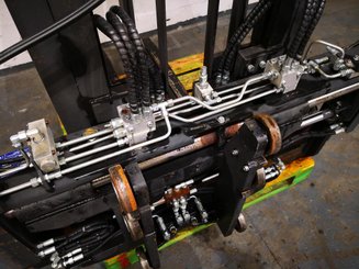 Folleto de uno o dos palets Caterpillar 4000