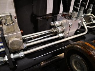 Folleto de uno o dos palets Caterpillar 4000