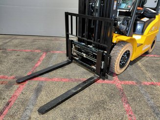 Carretilla contrapesada de 4 ruedas Hangcha XE25Hi ( CPD25-XEY2H2-SI ) - 3