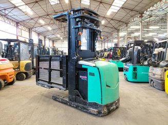 Preparadoras de pedidos con cabina de mando elevable Caterpillar NOH10N - 4