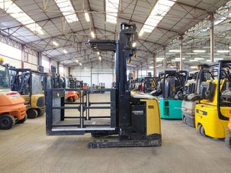 Preparadoras de pedidos con cabina de mando elevable Caterpillar NOH10N