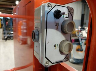 Plataforma de mástil JLG TOUCANDUO - 5