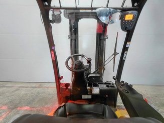 Carretilla contrapesada de 3 ruedas Yale ERP16VT SWB - 7