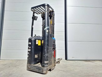 Apilador con plataforma Caterpillar NSR16NI