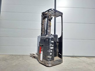 Apilador con plataforma Caterpillar NSR16NI