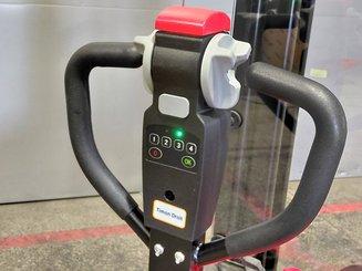 Apilador con conductor acompañante Hangcha CDD12-A2MC2-SZ