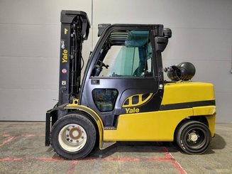 Carretilla contrapesada de 4 ruedas Yale GLP55VX