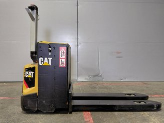 Transpaleta con conductor acompañante Caterpillar NPP20N2E - 5