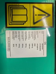 Transpaleta con plataforma Mitsubishi PBF20N3R Fourches 2400mm
