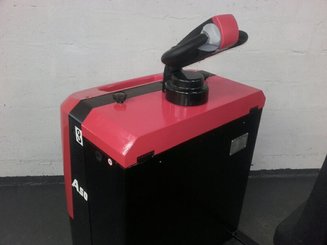 Tractor de remolque Hangcha QDD5-ASC1