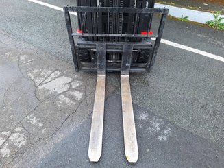 Carretilla contrapesada de 3 ruedas Hangcha A3W18 - 12