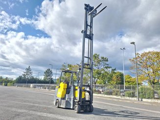 Carretilla articulada Aisle Master 20SE