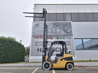 Carretilla contrapesada de 4 ruedas Caterpillar GP25N - 8