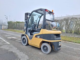 Carretilla contrapesada de 4 ruedas Caterpillar GP25N - 12