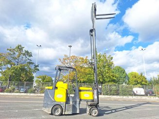 Carretilla articulada Aisle Master 20SE