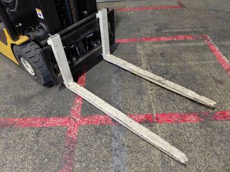 Carretilla contrapesada de 3 ruedas Yale ERP15VC