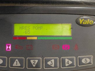 Carretilla contrapesada de 3 ruedas Yale ERP16 ATF