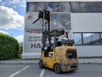 Carretilla contrapesada de 4 ruedas Caterpillar GC40K - 10