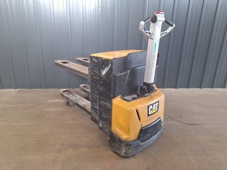 Transpaleta con conductor acompañante Caterpillar NPP20N2E