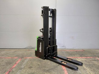 Apilador con conductor acompañante Hangcha CDD16-XT1-SI