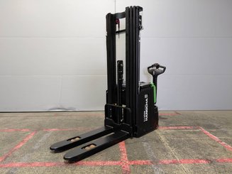 Apilador con conductor acompañante Hangcha CDD16-XT1-SIL