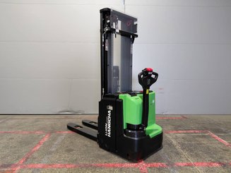 Apilador con conductor acompañante Hangcha CDD16-XT1-SIL