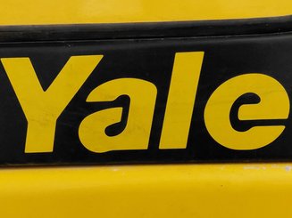 Carretilla contrapesada de 4 ruedas Yale GDP30VX - 11