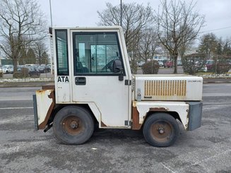 Tractor de remolque ATA 3600LPG
