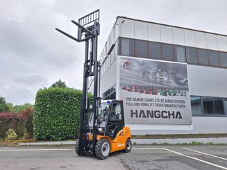 Carretilla contrapesada de 4 ruedas Hangcha XE30i (CPD30-XEY2-SI)