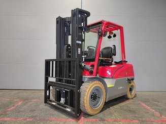 Carretilla contrapesada de 4 ruedas Hangcha XE30i ( CPD30-XEY2HA-SI )