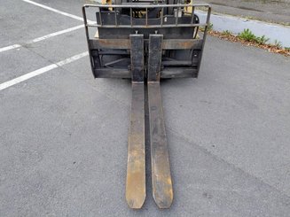 Carretilla contrapesada de 4 ruedas Caterpillar GC55K - 8