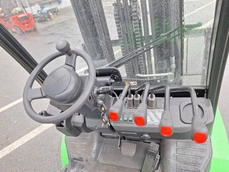 Carretilla contrapesada de 4 ruedas Hangcha AE30-I - 13