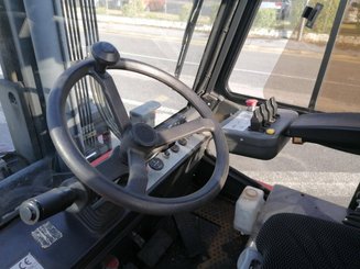 Carretilla contrapesada de 4 ruedas Mora M180C