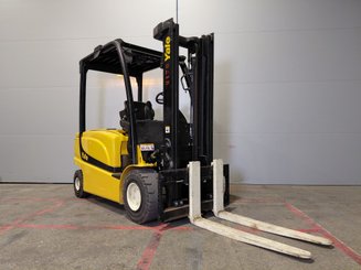 Carretilla eléctrica Yale ERP35 VL