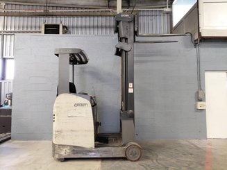 Carretilla retráctil Crown ESR 5260