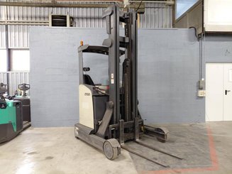 Carretilla retráctil Crown ESR5000