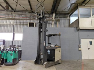Carretilla retráctil Crown ESR 5260
