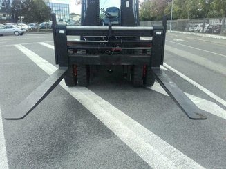 Carretilla contrapesada de 4 ruedas Hangcha XF120D - 4