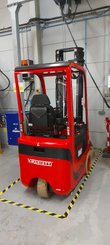 Carretilla contrapesada de 3 ruedas Mariotti Mycros 13 rwd