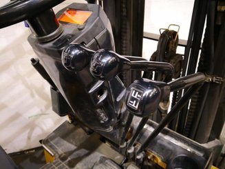 Carretilla contrapesada de 4 ruedas Caterpillar EC25N