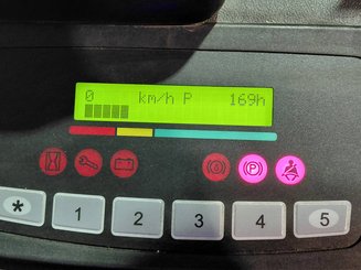 Carretilla contrapesada de 4 ruedas Heli CPD25GD2
