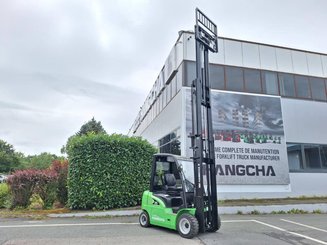 Carretilla contrapesada de 4 ruedas Hangcha XC35i