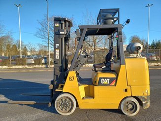 Carretilla contrapesada de 4 ruedas Caterpillar GC45K SWB