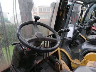 Carretilla contrapesada de 4 ruedas Caterpillar GP45K2