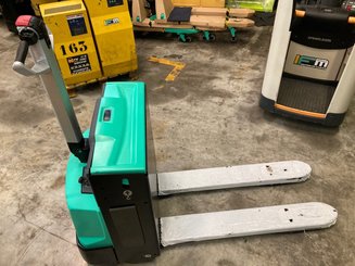 Transpaleta con conductor acompañante Mitsubishi PBP16N2 - ACCOMPAGNANT