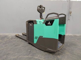 Transpaleta con plataforma Mitsubishi PBF25N3R MITSUBISHI