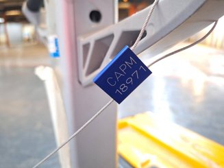 Transpaleta con conductor acompañante Caterpillar NPP20N2E
