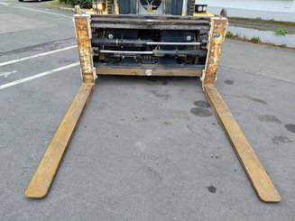 Carretilla contrapesada de 4 ruedas Yale GDP160EC12